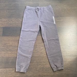 GREY ABERCROMBIE SWEATPANTS KIDS 11/12 WITH POCKETS AND DRAWSTRING